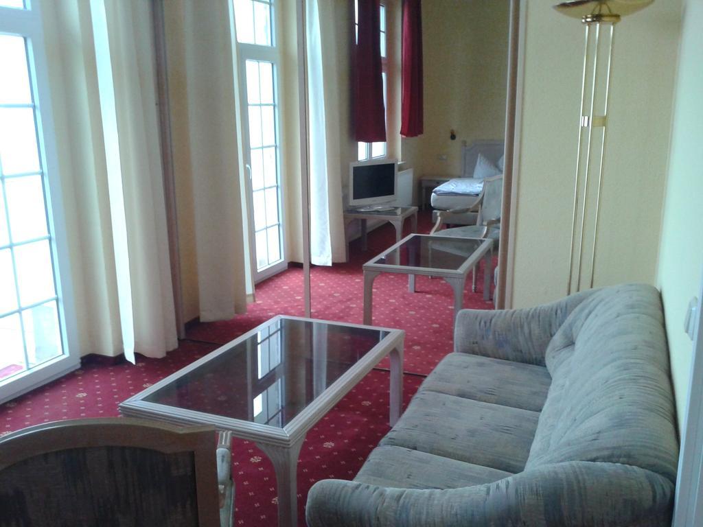 Hotel Stubenberg Gernrode  Pokoj fotografie