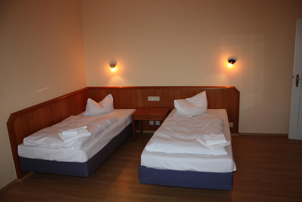 Hotel Stubenberg Gernrode  Pokoj fotografie