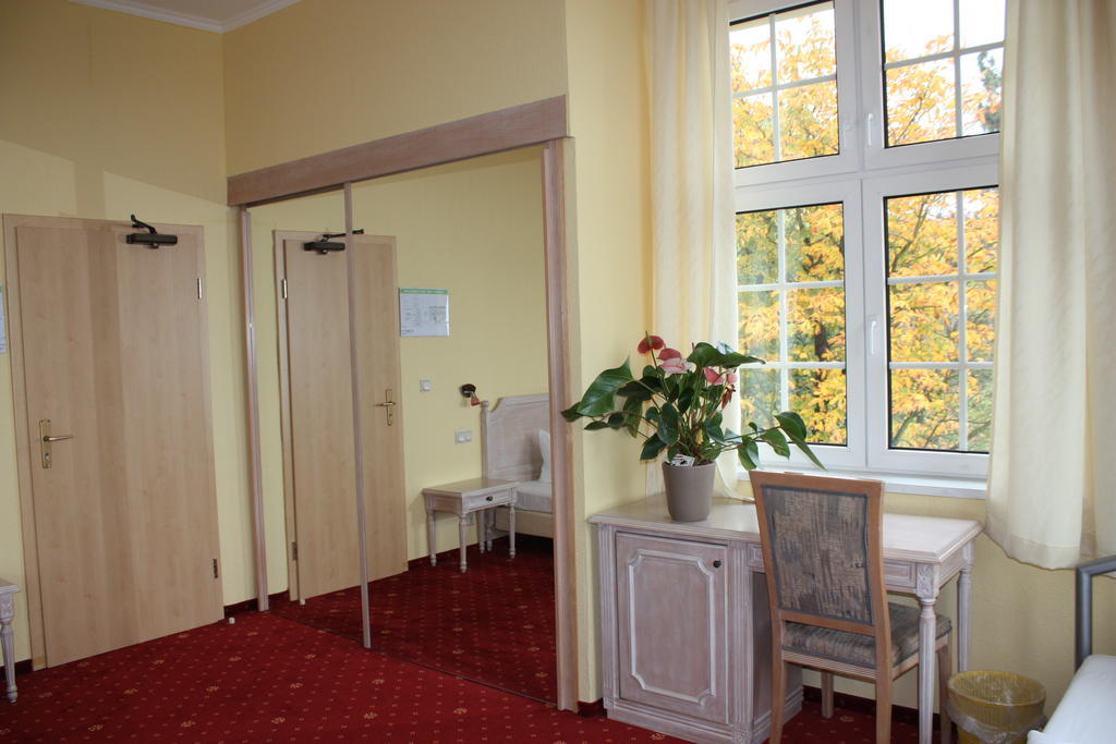Hotel Stubenberg Gernrode  Pokoj fotografie